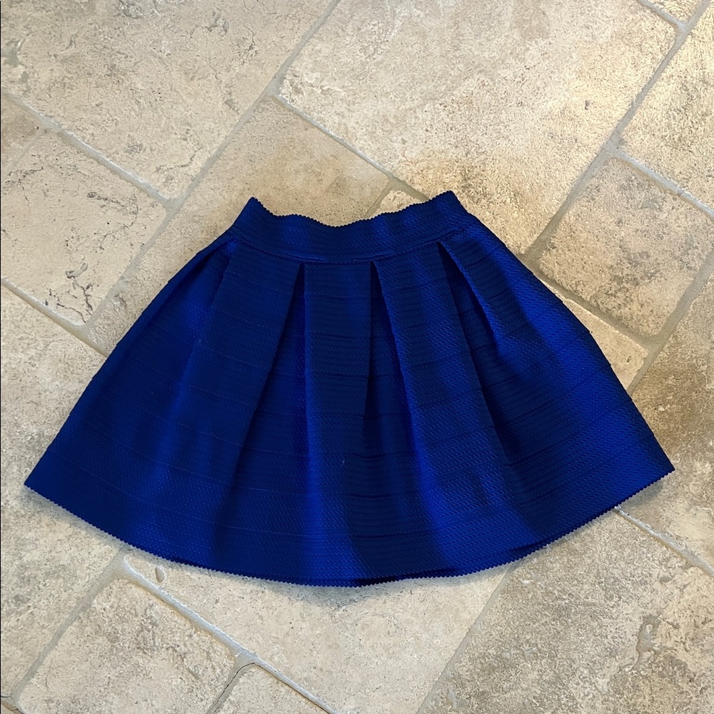 Express mini skirt